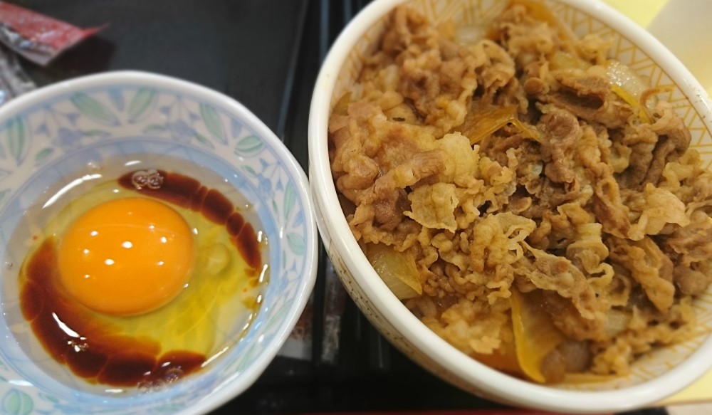 牛丼？卵かけご飯？